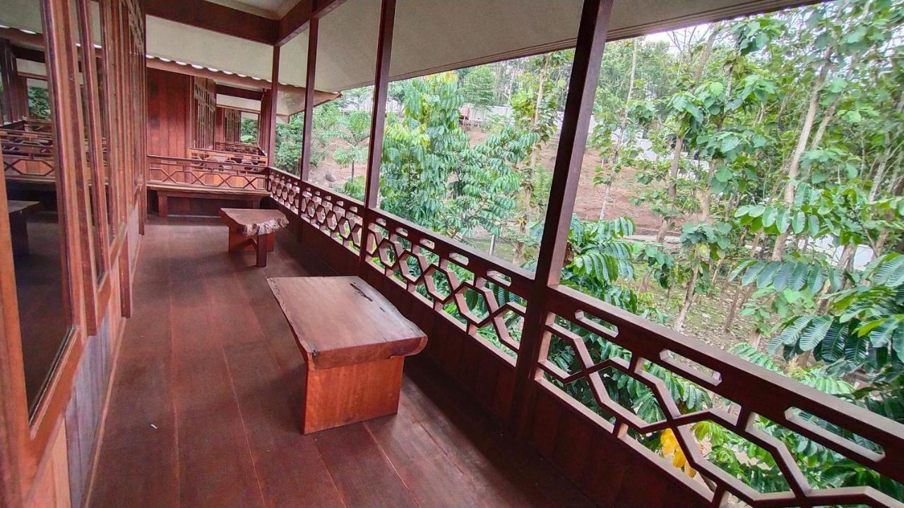 Kasuari Exotic Resort 마겔랑 외부 사진
